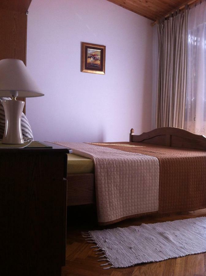 Apartman Ankica Vir Buitenkant foto
